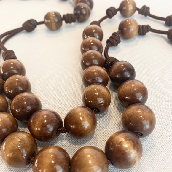 Large‎ wood rosary - Picture 6 of 8